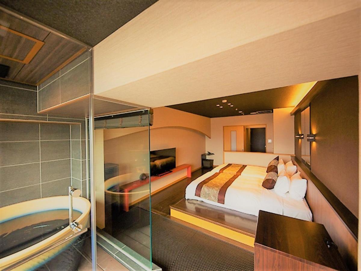 Livemax Resort Aki Miyajima Хацукаїті Екстер'єр фото