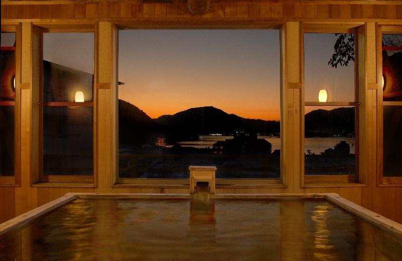 Livemax Resort Aki Miyajima Хацукаїті Екстер'єр фото